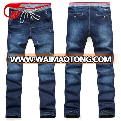 Top design elastic waist baggy straight leg jeans for men export surplus branded garment men jeans